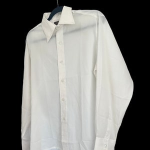 Camisa de vestir vintage de los años 70.