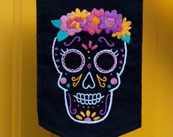 Día De Los Muertos Embroidered Banner