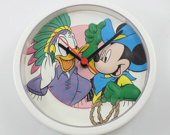Reloj de pared vintage DISNEY con relieve tridimensional de Mickey y Donald (RARO)