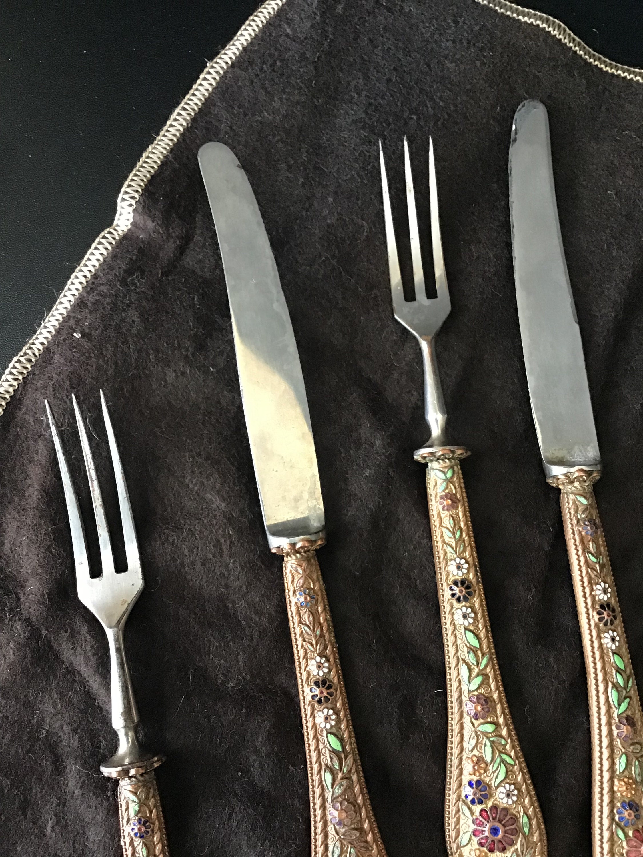 Antique Set of Enameled Cutlery With 2 Knives and 3 Forks Etsy