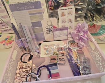 Triplet Love Mystery Scoop | Cozy Stationery & Gift Bundle | Bookish Gifts