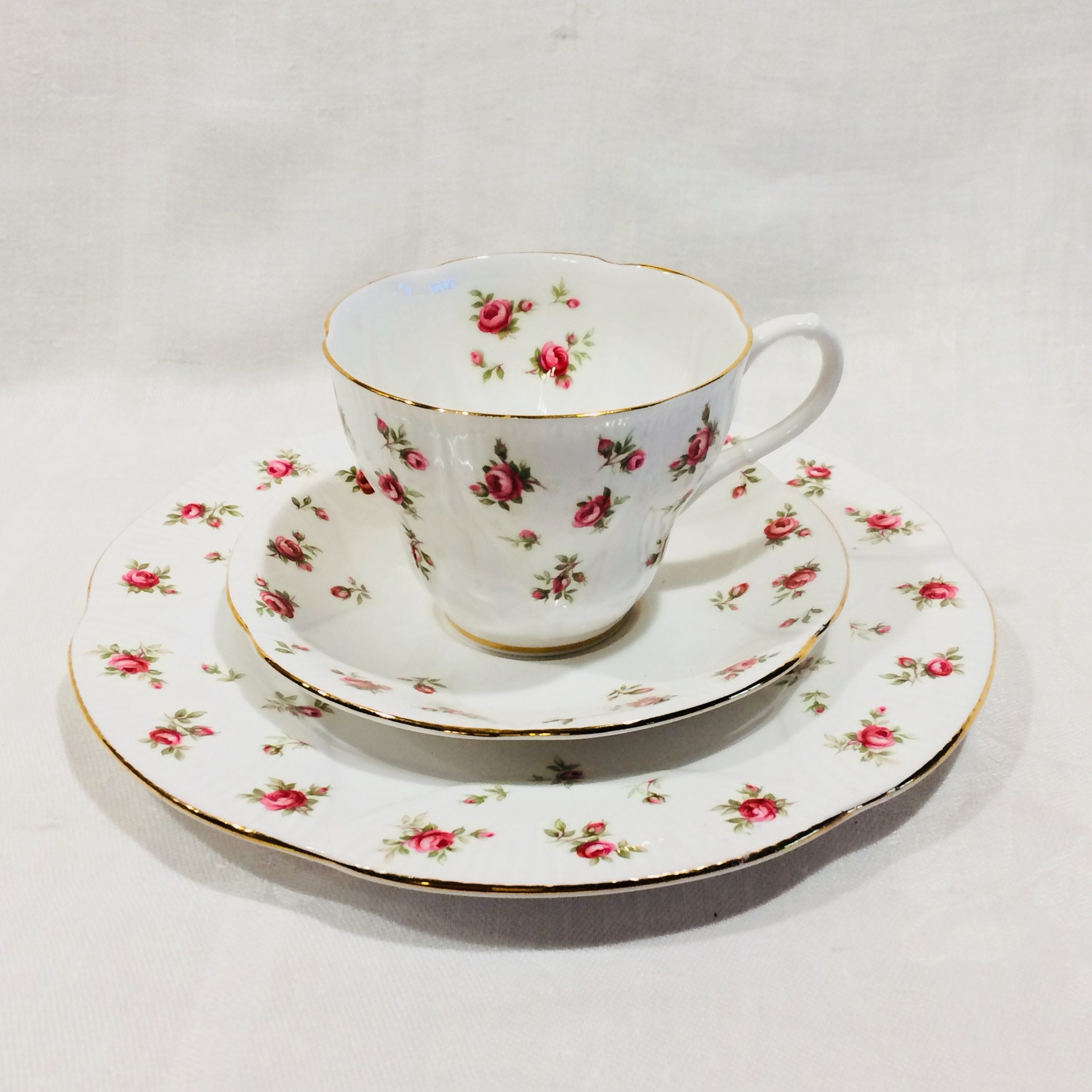 Home & Living Drink & Barware Vintage Royal Rose Fine China Japan 3