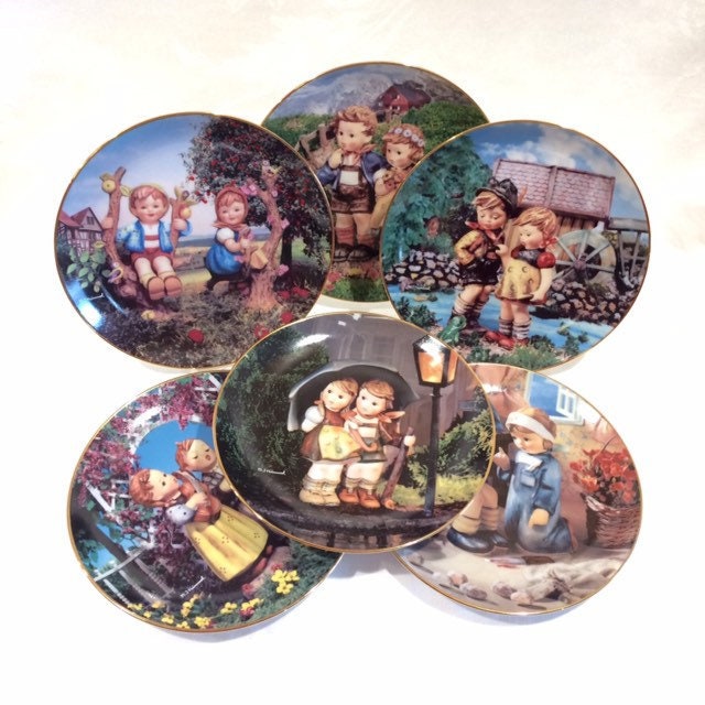 The Danbury Mint M.J. Hummel Little Plates Set of 6 Limited Edition Hello Down There, Apple Boy & Weather