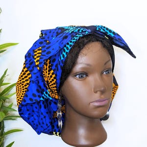 SATIN lined scrub hat/bonnet.