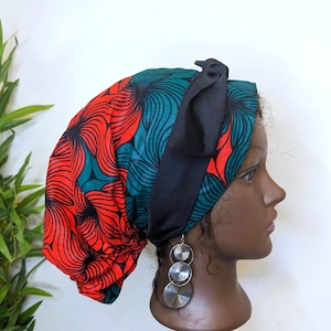 Satin lined 100% cotton Scrub hat with ties.