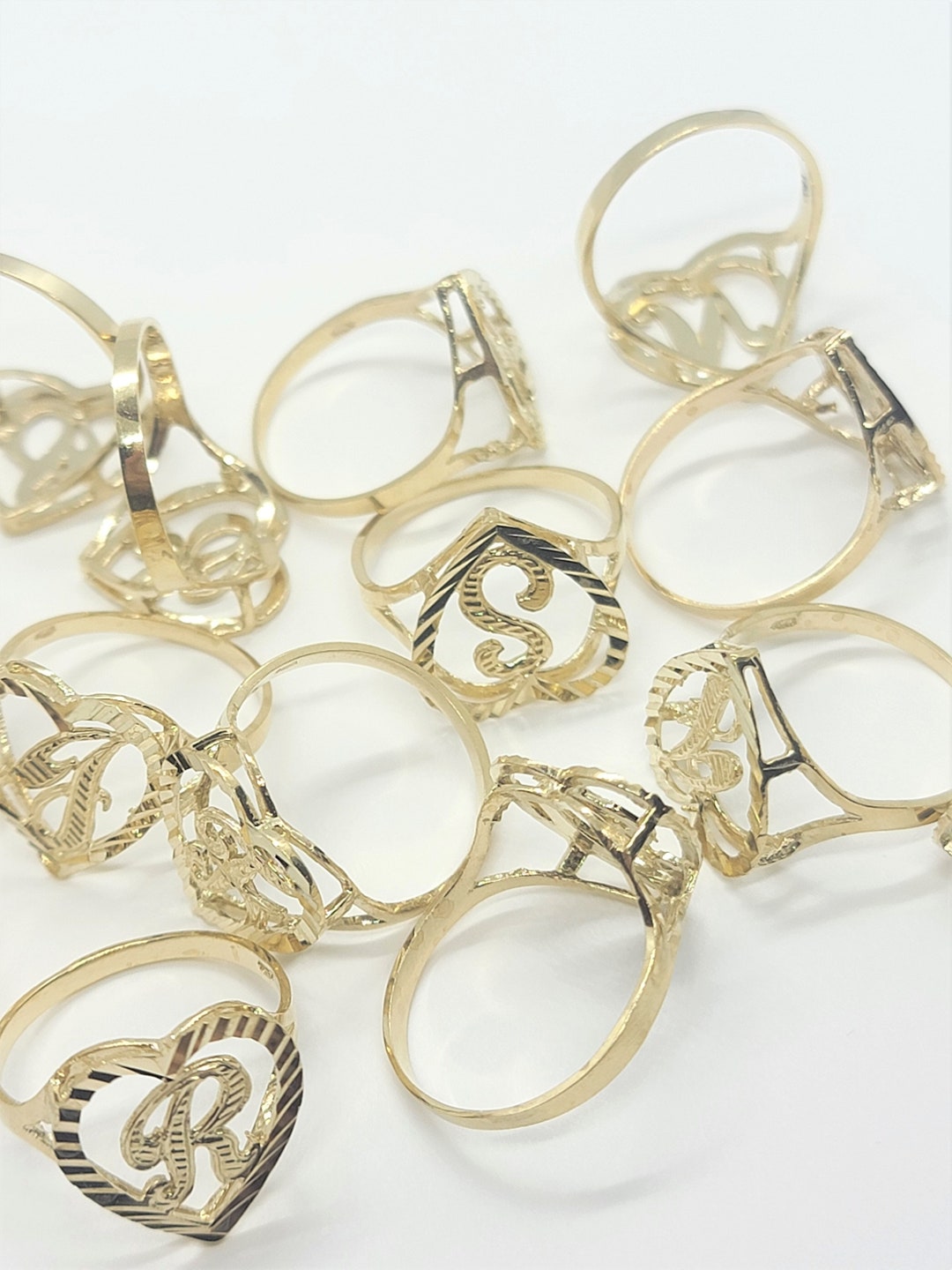 10K Yellow Gold Heart Cursive Initial Letter Ring - Etsy