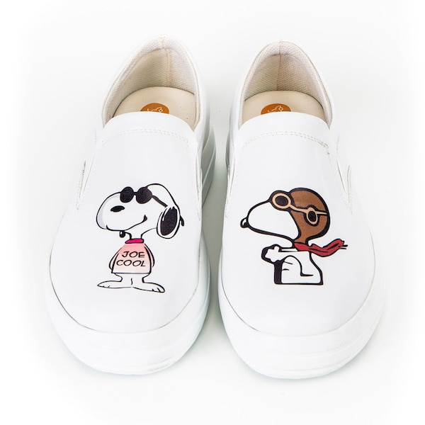 Classic Snoopy  Patterned Woman's Shoe  Clogs