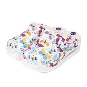 Butterfly Design Women&#39;s Super Comfy Clogs