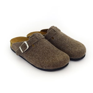 Felt Women's Brown Clogs & Comfy Clogs