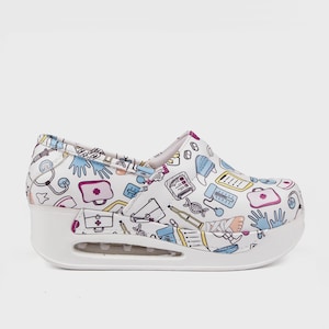 Medical Pattern Women's Super Comfy Clogs Shoes