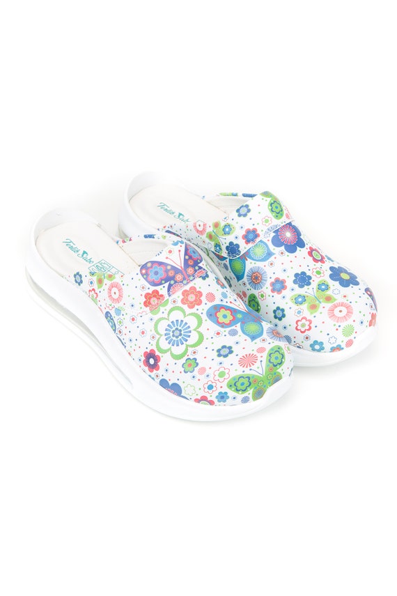 Butterfly store nursing shoes
