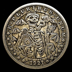 HOBO Coin/ Fantasy Art/ Collectable Hobo Dollar/Challenge Coin *Undead Series * Skeleton with Lantern & Pocket-watch