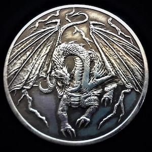 HOBO Coin&#39; Fantasy Art/ Collectable Hobo Dollar/Challenge Coin * Dragon Amid Lightning