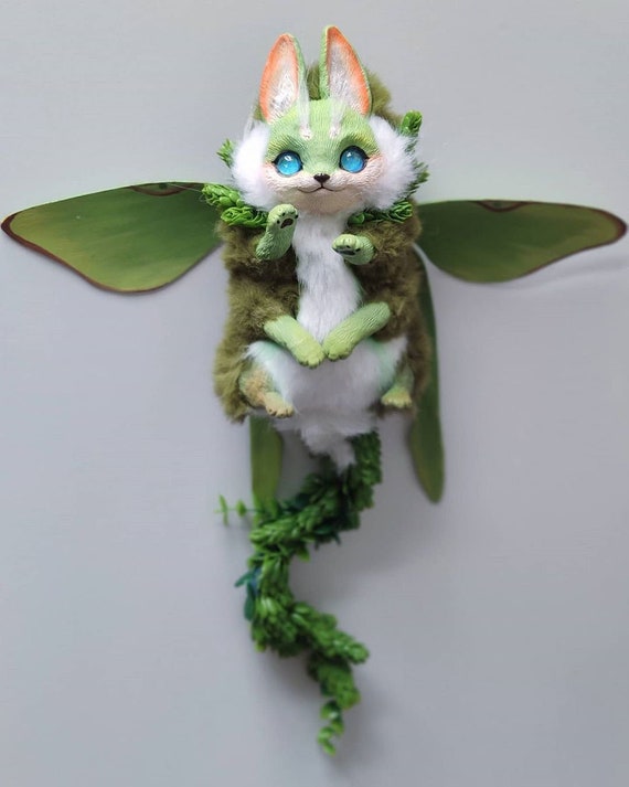 luna girl moths toy