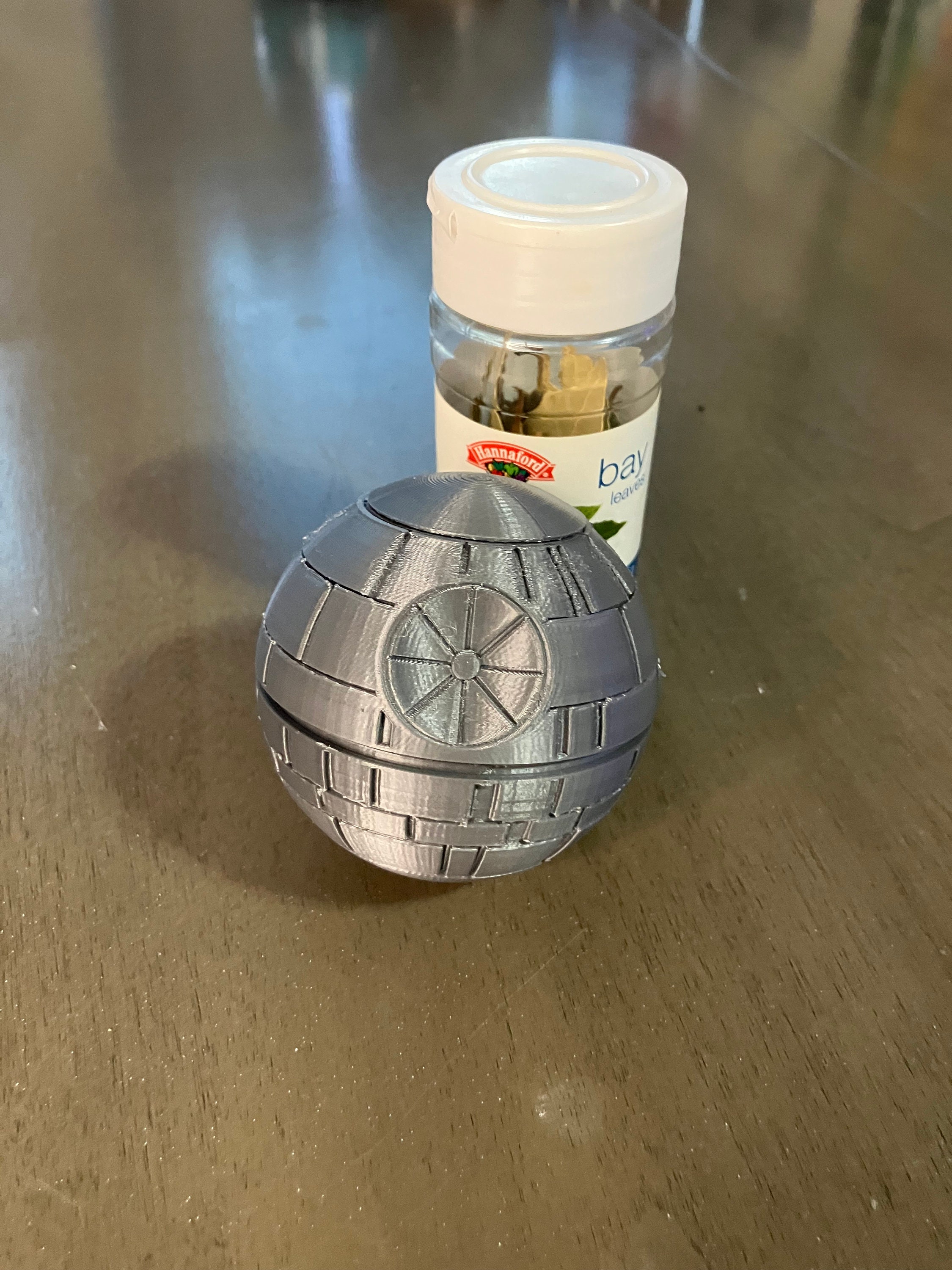 Star War Death Star Grinder Aluminum Herb Spice Crusher 3part