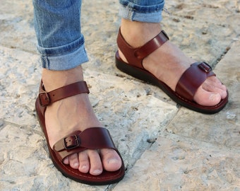 mens leather strap sandals