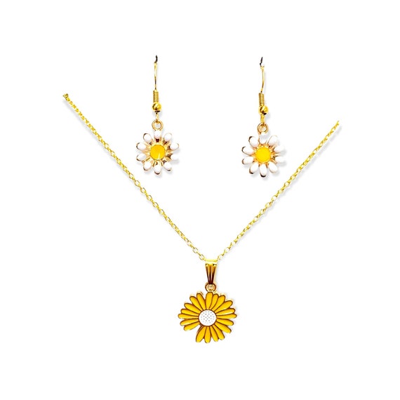 heart charm anklet in 14k gold