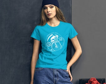 Women's short sleeve t-shirt