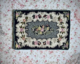 Hooked Miniature Rug. Victorian Floral. 1.12 Scale.