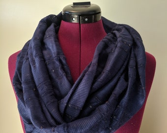 Infinity scarf