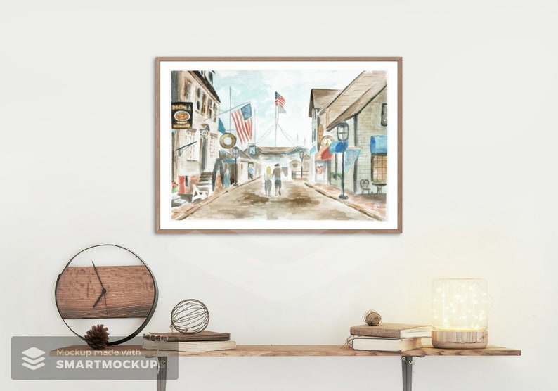 Puede incluir: Una pintura de acuarela de una escena callejera con edificios, banderas y personas caminando. Los edificios est&aacute;n pintados en tonos de marr&oacute;n y gris, y las banderas son rojas, blancas y azules. Las personas est&aacute;n pintadas en tonos de azul y gris.