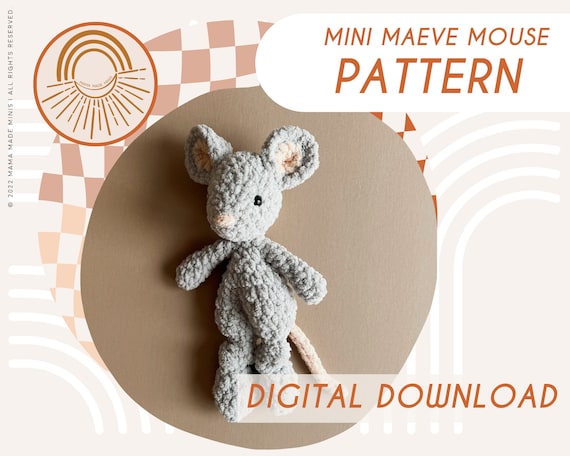 Mama Made Minis Knotted Loveys: 16 Heirloom Amigurumi Crochet Patterns