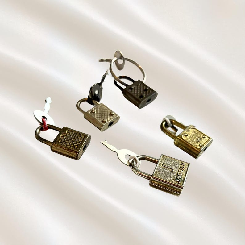 Assorted Padlocks Miniature Vintage Padlocks With Keys – Set of 5 Mixed Designs, Diamond ...