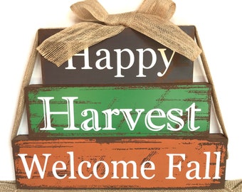 Rustic Fall Decor, Welcome Fall Sign, Harvest Decor, Fall Display, Happy Harvest Sign, Thanksgiving Decor, Porch Decor, Fall Gift