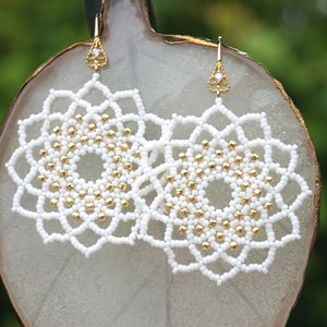 white with gold earrings / openwork round earrings as a gift for her / bridal earrings
