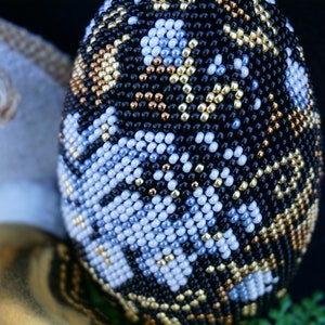 Easter eggs / pysanky egg / Easter Home Décor