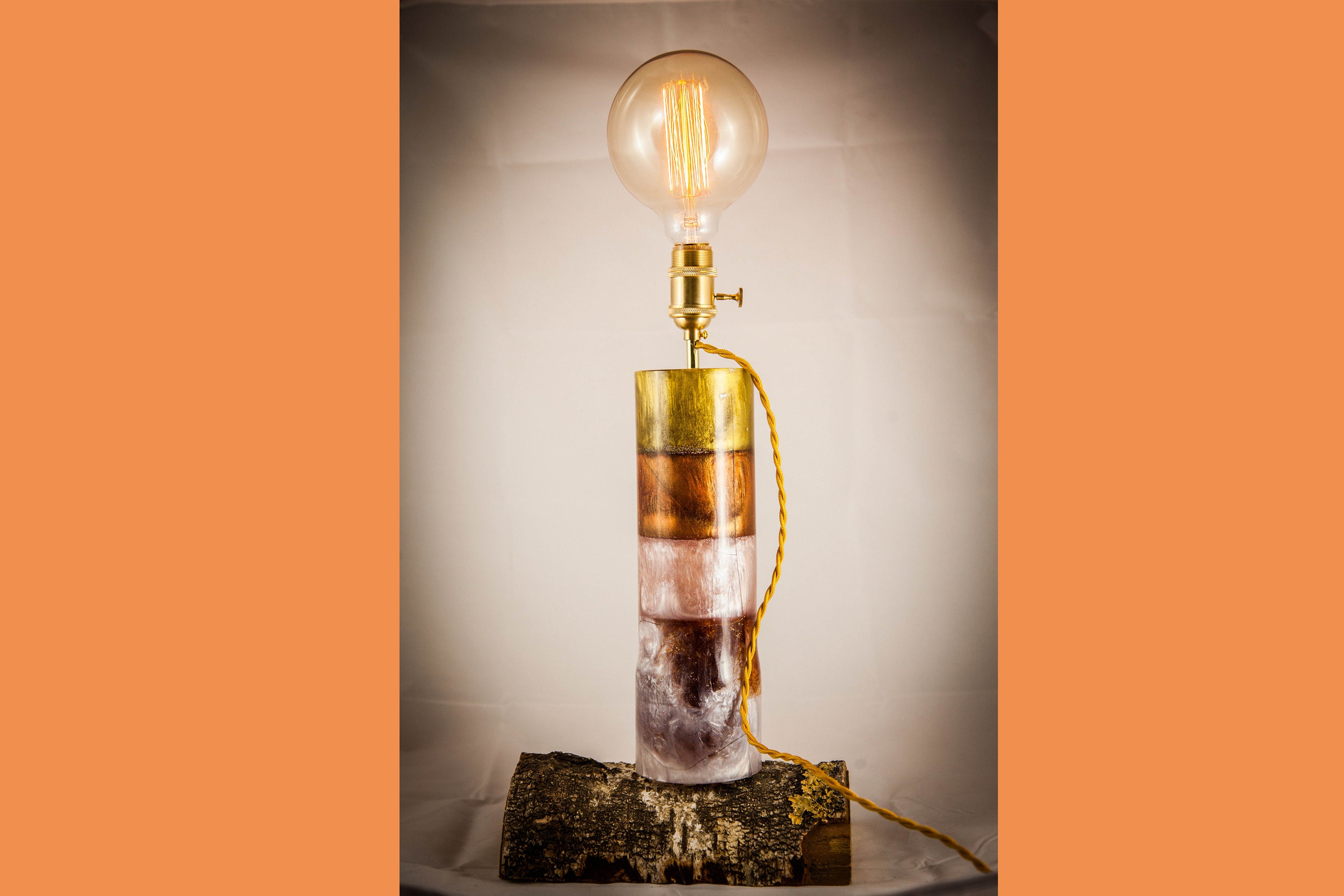 Lampe Design en Résine et Lampe à Filament Type Edison - Resin Subdued Atmosphere Lamp With Bulb