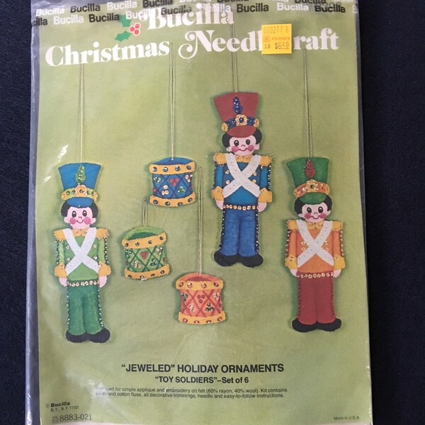 Vintage  Bucilla Christmas Ornament Kit