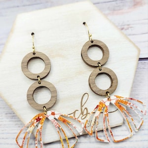 FICHIER NUMÉRIQUE - Boucles d'oreilles fleurs suspendues abstraites avec connecteurs fichier SVG