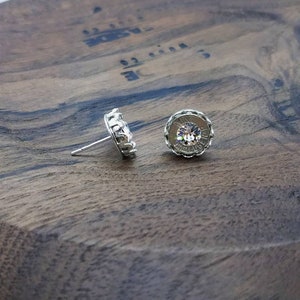 Crown 9mm Bullet Stud Earrings