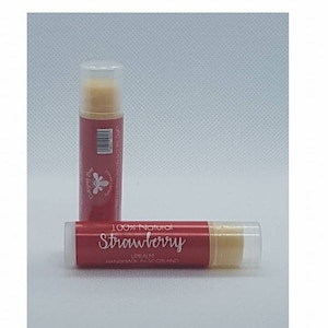 Lip balm -Natural - Beeswax - Strawberry - chapstick - lipbalm - lip treatment - lip salve - made in scotland - lip care - natural beauty