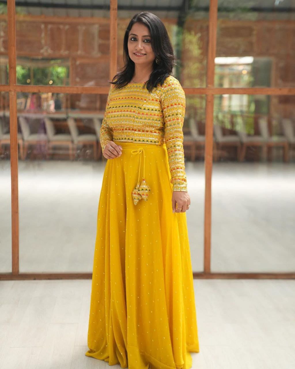 Haldi ceremony dress for girls 2025
