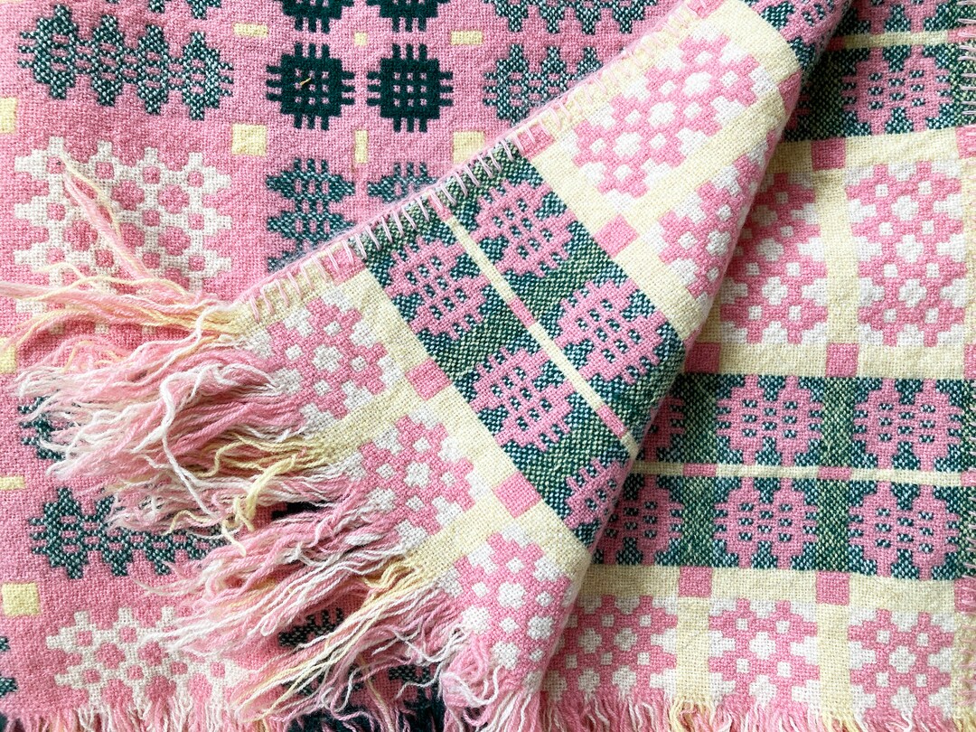 Large Vintage Welsh Blanket Etsy