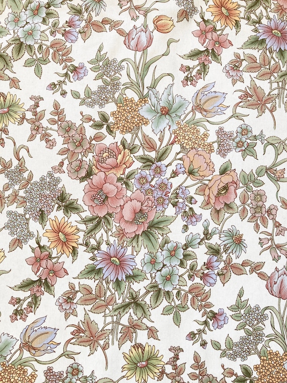 Sanderson Cabbage Roses Beaulieu Fabric - 2 metres Sanderson Cabbage Roses Beaulieu Fabric - 2 metres