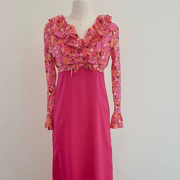 Vintage 60s Pink Orange Floral Frilled Neck Dress, Ballerina Australian Made, Size 4