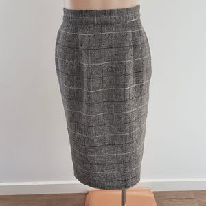 Vintage 80s Black Beige Herringbone Tweed Skirt, Australian Handmade Size 8