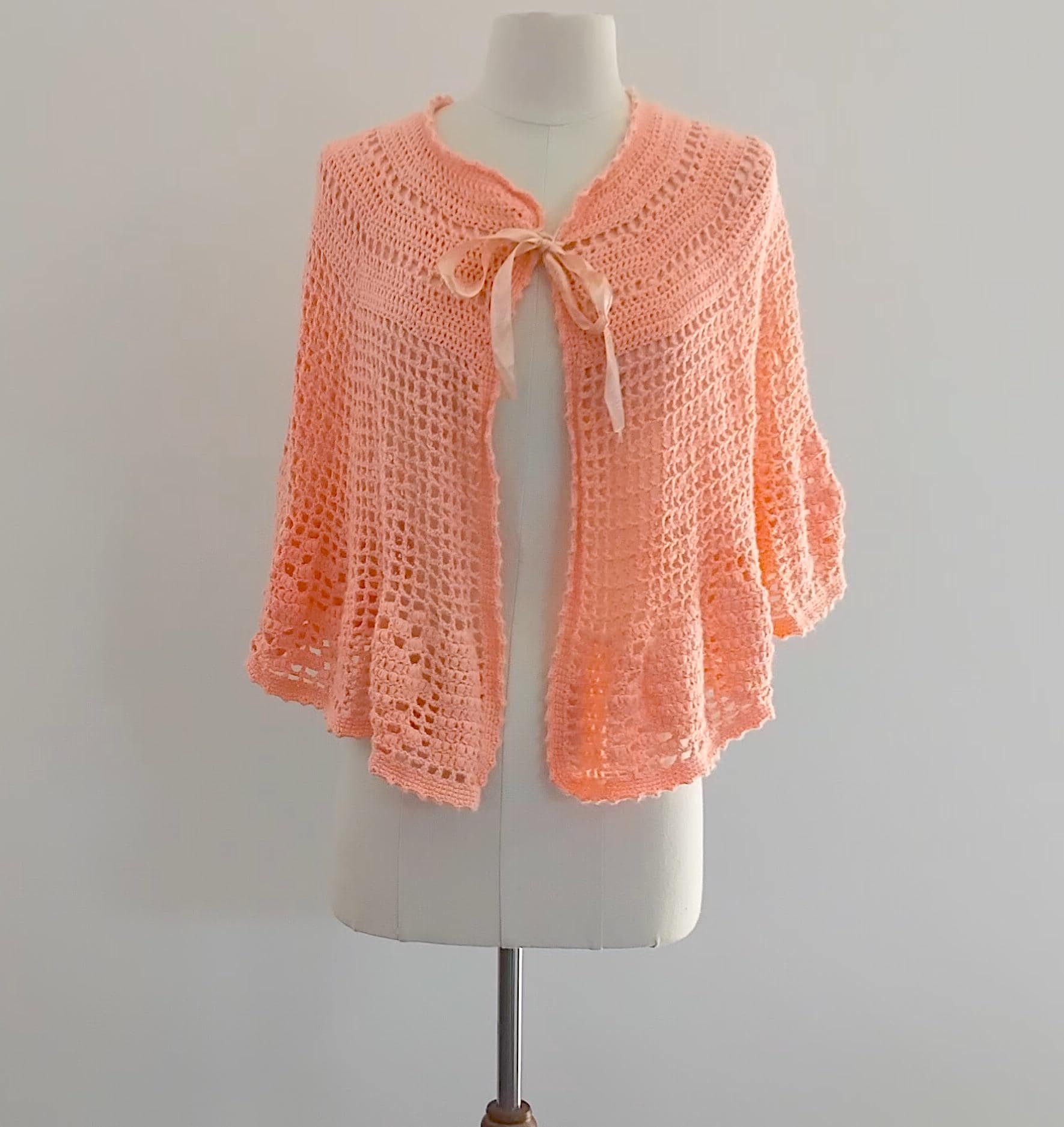 Vintage 60s Peach Pink Crochet Bed Jacket Cape, Australian Made, One Size