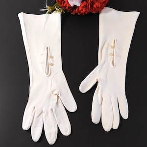 Vintage 50s 60s White Mid Length 2 Button Gloves, Size 7 Made in Italy
