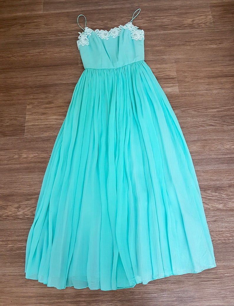 Vintage 50s Mint Green Ball Prom Formal Gown Dress, A Ninette Creation Size 8 image 9