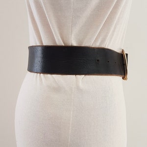 Vintage 70s 80s Black Leather Fashion Belt with Metal Buckle, 93cm long zdjęcie 3