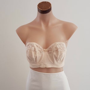 Vintage 60s Skin Tone Lace Strapless Underwire Boned Bra, Goddess Size 36B