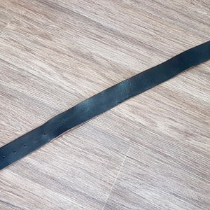 Vintage 70s 80s Black Leather Fashion Belt with Metal Buckle, 93cm long zdjęcie 6