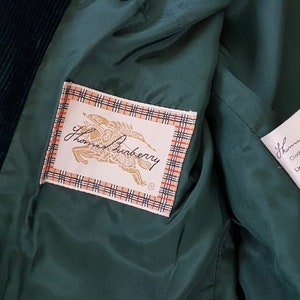 Vintage 80er 90er Jahre Original Thomas Burberry Made in England Grüne Cordjacke mit Taschen, Bild 2