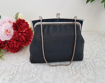 Vintage silver tone Glomesh bag/purse made in Australia by Vintage silver tone Glomesh bag/purse made in Australia by