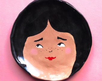 ceramic girl dish, handmade face ring dish / women of color / jewelry trinket dish