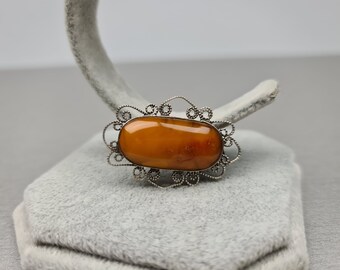 Butterscotch Egg Yolk Baltic Amber Brooch Vintage Pressed 25.28 gr
